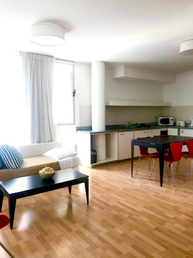 Apartamentos Libertador, Martínez Extérieur photo